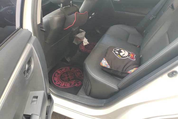 Used Toyota Corolla 2016 Dual-Engine 1.8L E-CVT Elite Edition