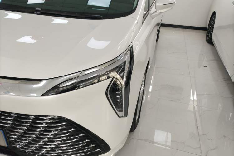 Used Buick Century 2025 2.0T Six-Seater YinShi Edition
