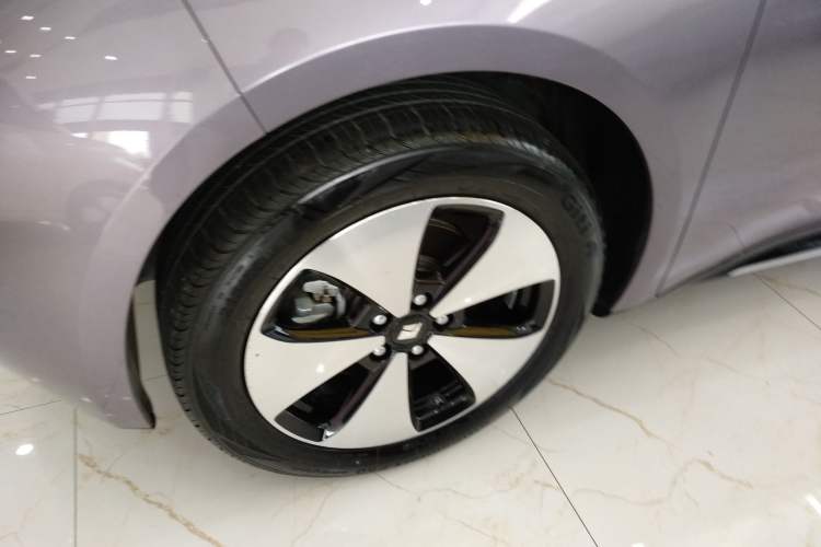 Used Baojun Cloud 2023 460 Max Exterior 4