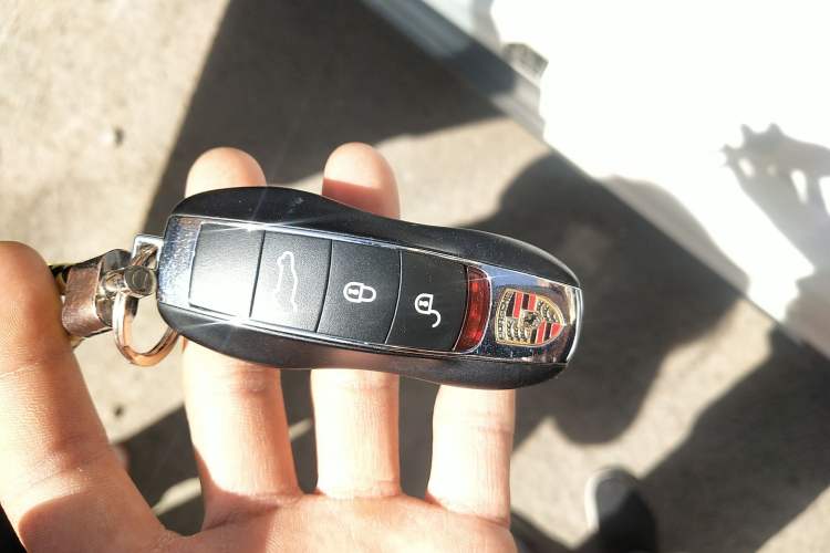 Used Porsche Macan 2014 Macan 2.0T Vehicle Key