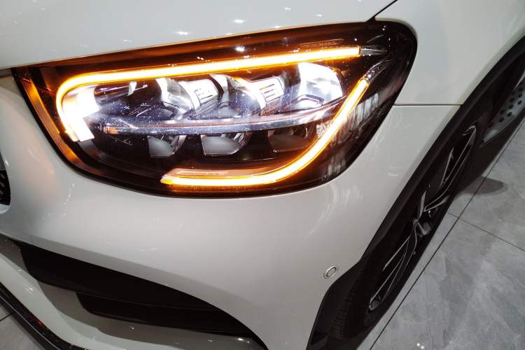 Used Mercedes-Benz GLC 2020 Facelift GLC 300 L 4MATIC Dynamic Edition
