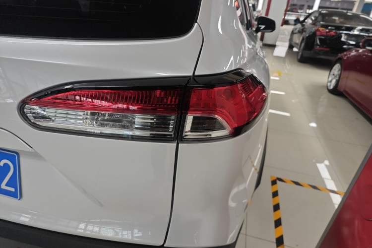 Used Toyota FRONTLANDER 2024 2.0L CVT Elite Plus Edition
