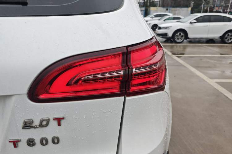 Used Zotye T600 2016 Sport Edition 2.0T DCT Prestige Model