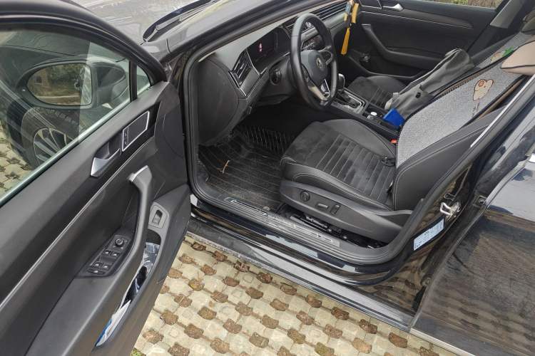 Used Volkswagen Magotan 2020 330TSI DSG Luxury Edition Driver Seat