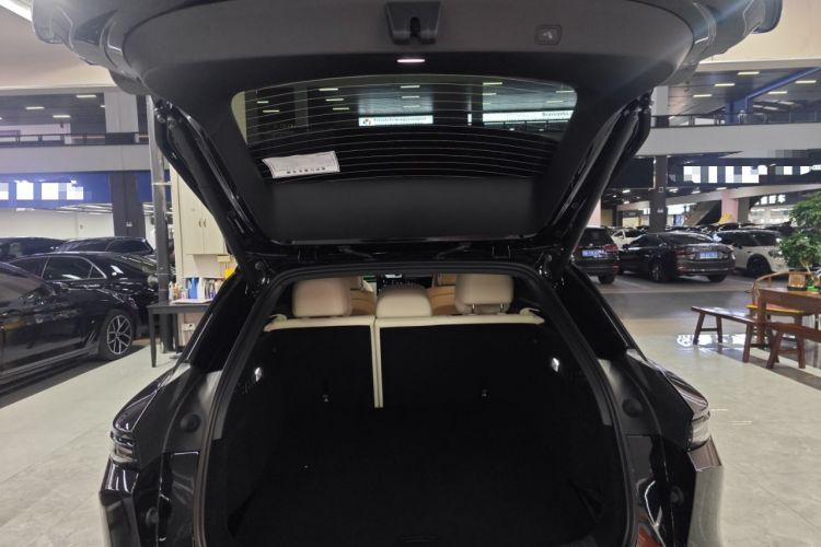 Used Li Auto Li Auto i6 2025 Model Two-Wheel-Drive Standard Type