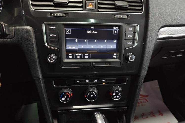 Used Volkswagen Golf 2017 230TSI Automatic Comfort Edition – Celebrating Milestone of One Million Units
