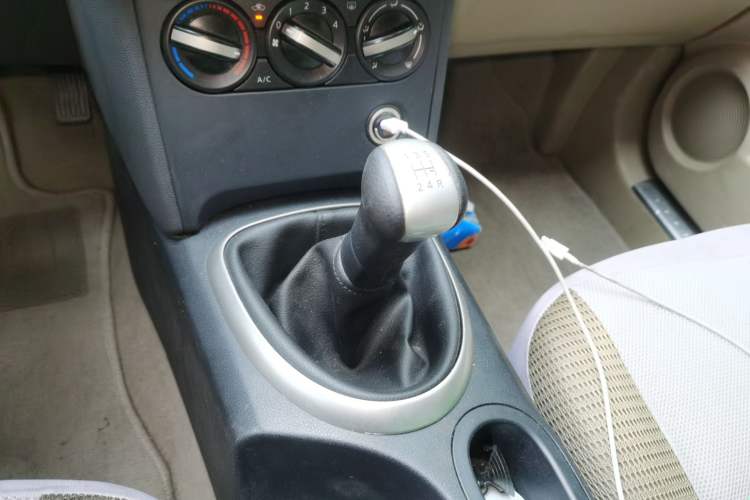 Used Nissan Qashqai 2011 1.6XE Wind 5MT 2WD