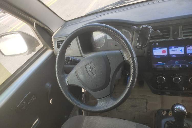 Used Jinbei Hiace X30 2023 1.5L Super-Enjoyment Van 2/5 Seats Non-Air-Conditioned Version SWC15M Steering Wheel