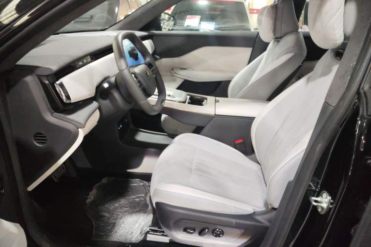 Used VOYAH COURAGE 2024 Long-Range Supercharge Edition
