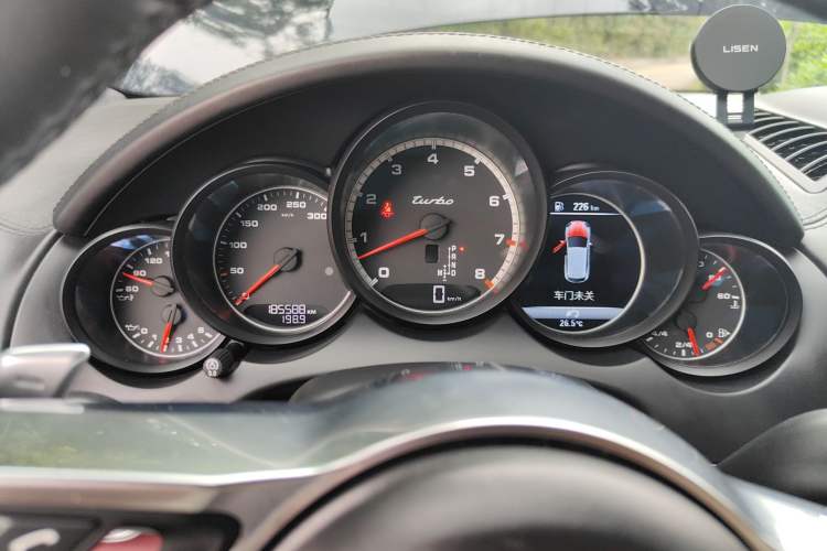 Used Porsche Cayenne 2015 Cayenne Turbo 4.8T Instrument Cluster