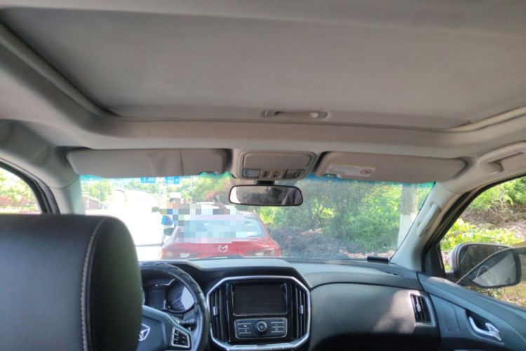 Used JMC Yusheng S350 2018 2.0T Automatic All-Wheel Drive Diesel Luxury Version with Sunroof 5 Seats
