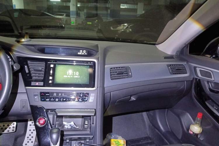 Used Honda Spirior 2015 2.4L Prestige Edition Audio And AC Panel