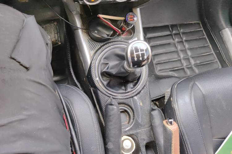 Used Mitsubishi ASX 2013 2.0L Manual Two-Wheel Drive Comfort Edition