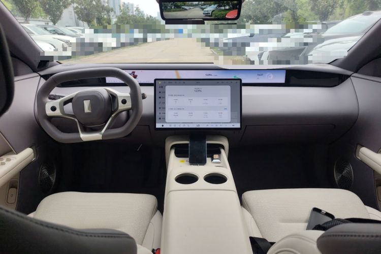 Used Avatr 06 2025 Pro Range-Extended Edition Center Console