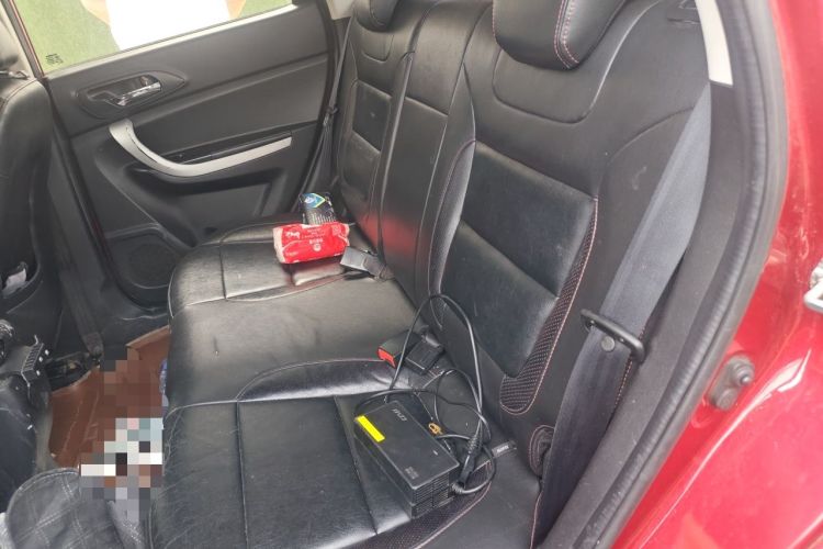 Used CHANGAN CS35 2015 1.6L Manual Luxury Model China IV Standard
