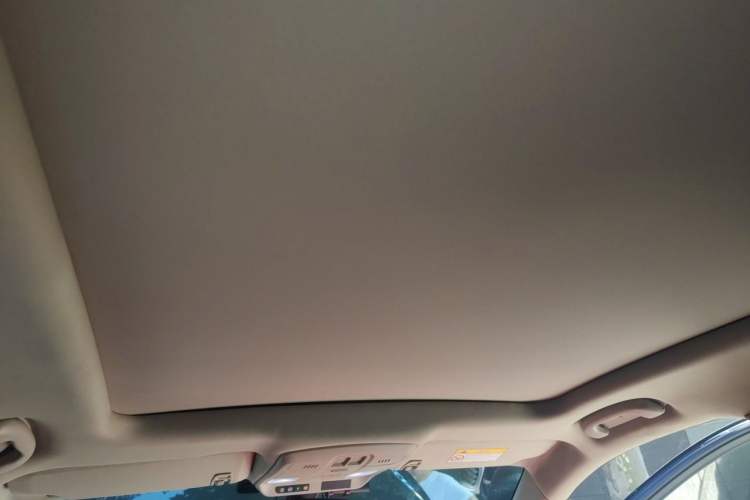 Used Buick Envision 2018 20T Two-Wheel Drive Luxury Model
