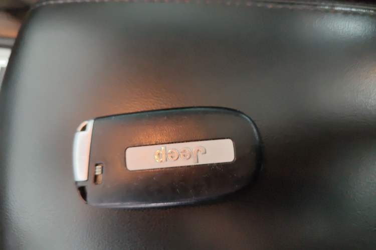 Used Jeep Grand Cherokee 2020 3.0L Elite Navigation Edition