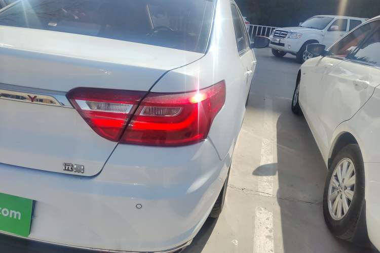 Used Geely Auto Vision 2019 Upgraded Model 1.5L CVT Prestige Version China VI Standard