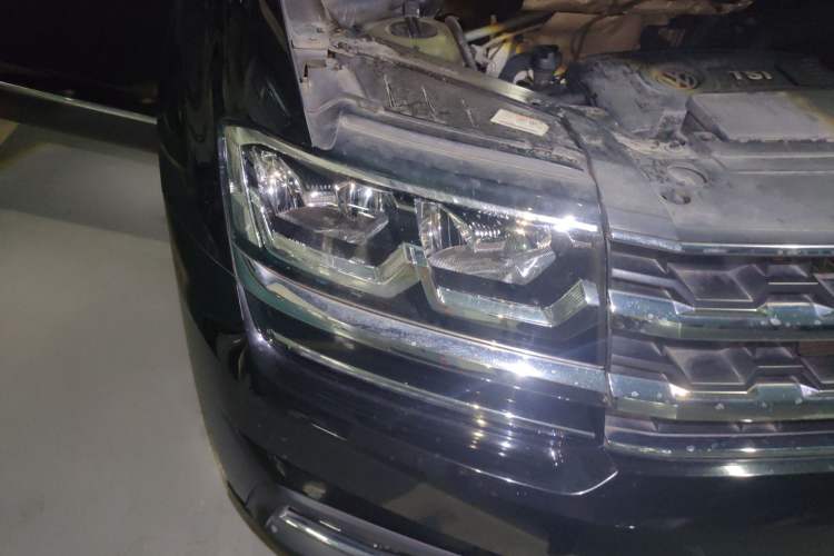 Used Volkswagen Teramont 2019 380TSI Four-Wheel Drive Luxury Version China VI Standard Right Front Headlight