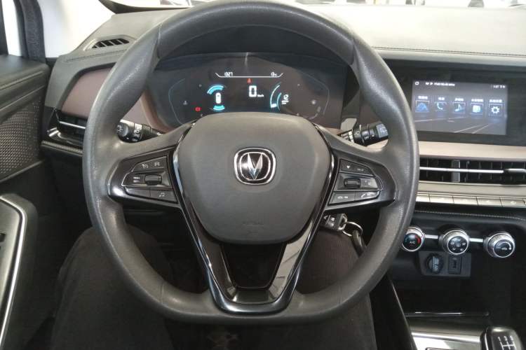 Used Changan CS15 2019 1.5L Manual Entry-Level Version China VI Standard
