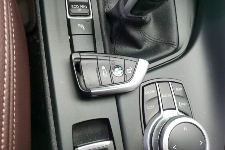 Used BMW X1 2022 sDrive25Li Leading Model Vehicle Key
