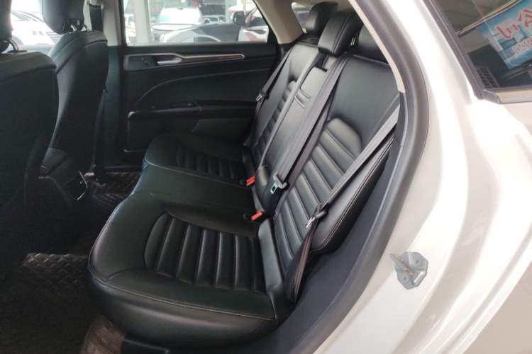 Used Ford Mondeo New Energy 2018 2.0 PHEV Smart-Controlled Fashion Edition China VI Standard