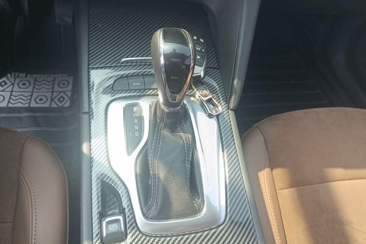 Used Buick Regal 2019 20T Elite Version China VI Standard
