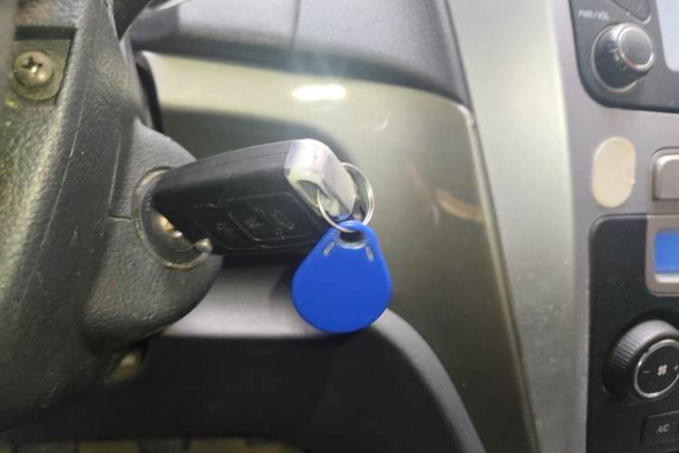 Used Geely Auto GX7 2014 2.0L Manual Luxury Version
