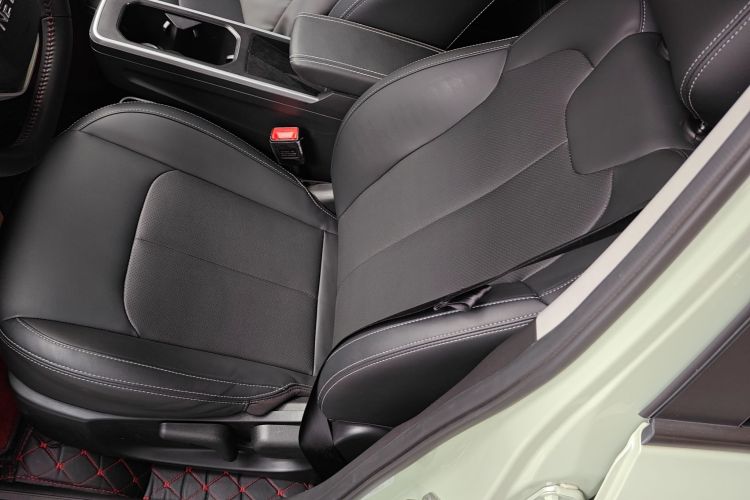 Used NETA V 2022 Chao 400 Lite Left Front Seat