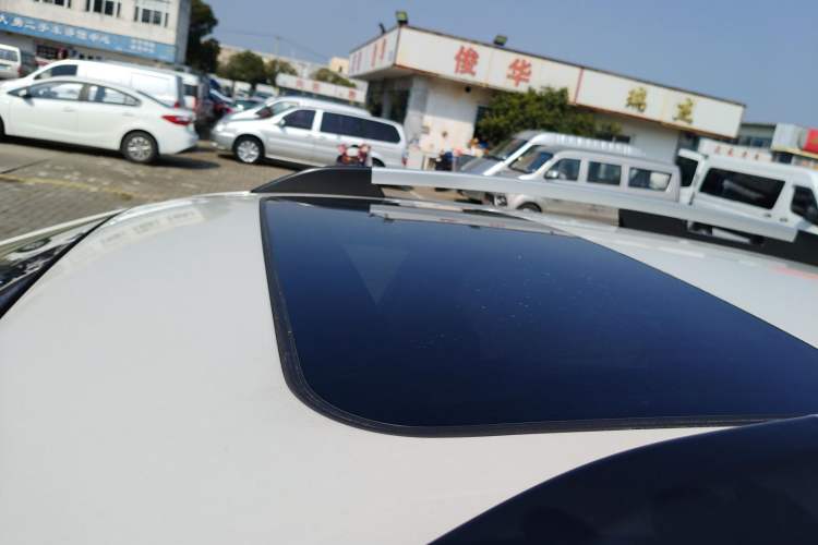 Used Subaru XV 2016 2.0i Comfort Navigation Edition
