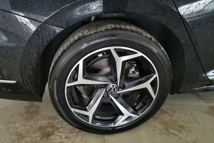 Used Volkswagen Passat 2024 380TSI Starry Dragon Edition