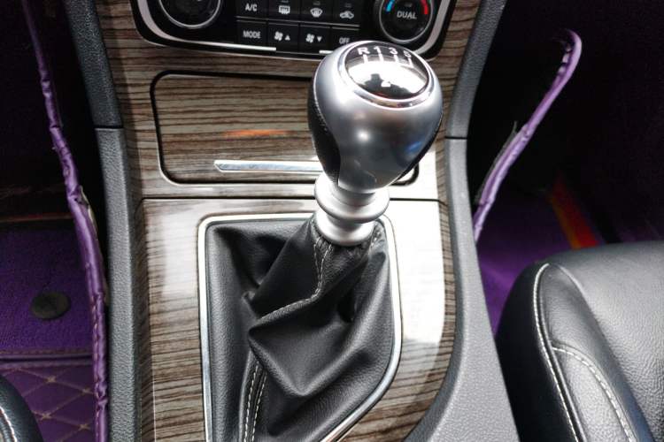 Used Zotye T600 2015 1.5T Manual Luxury Model
