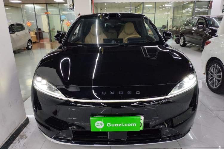 Used Hima Luxeed R7 2024 All-Electric 736 km Ultra