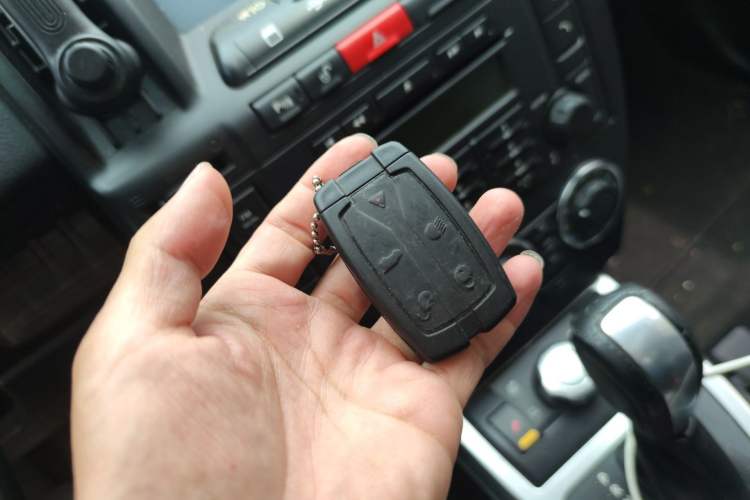 Used Land Rover Freelander 2 2011 2.2T SD4 SE Diesel Edition Vehicle Key