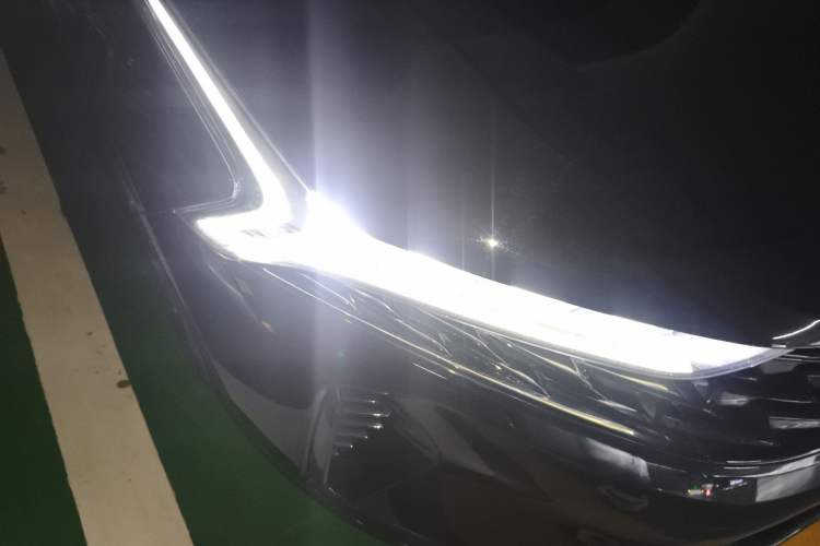 Used Kia K5 2021 270T CVVD Refreshed Edition
