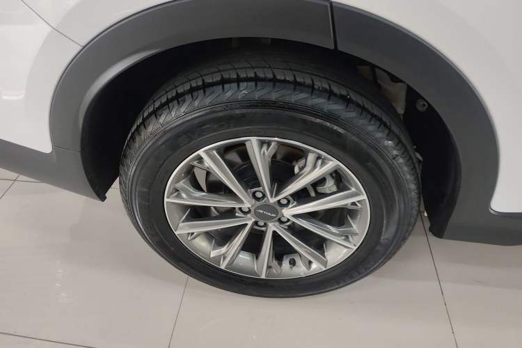 Used JETOUR X70 2024 1.5T DCT Glory PRO 5-Seater
