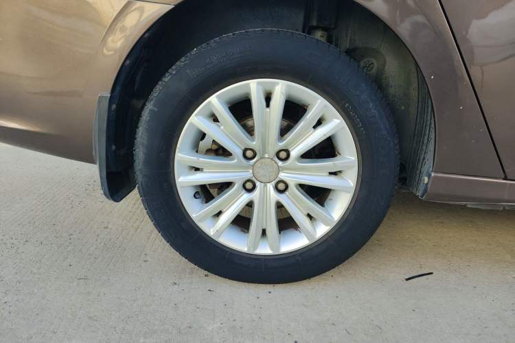 Used Peugeot 301 2014 1.6L Manual Comfort Edition