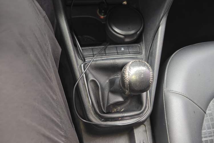 Used Volkswagen Jetta 2017 1.5L Manual Comfort Model
