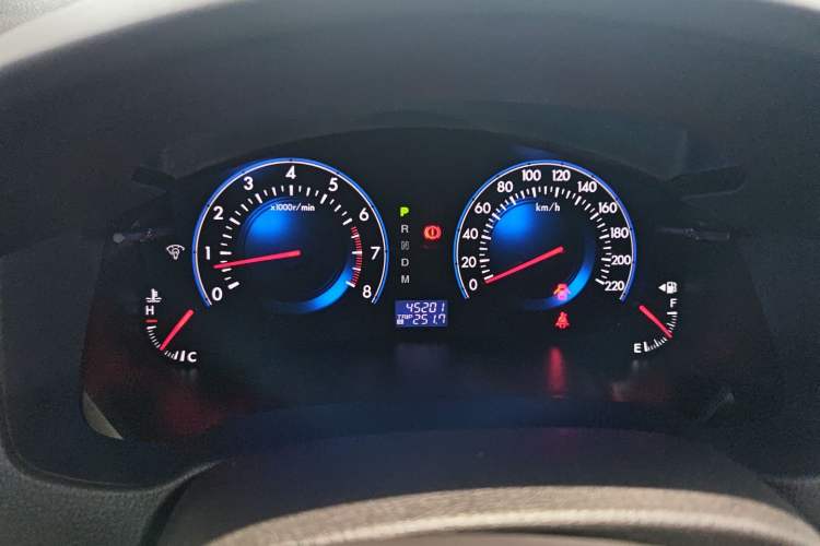 Used Mazda 8 2013 2.5L Ultimate Edition