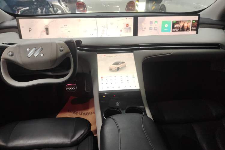 Used IM LS7 2023 90 kWh Elite Rear-Drive Version