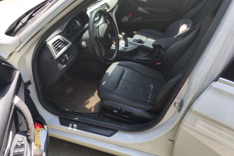 Used BMW 3 Series 2015 320Li Luxury Edition Fashion Model Driver Seat