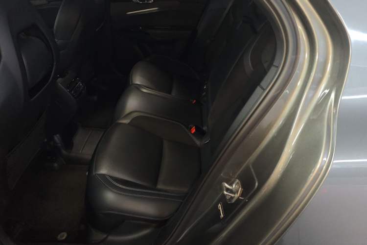 Used Lynk & Co 02 Hatchback 2022 2.0TD Pro