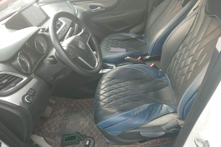 Used Buick Encore 2015 1.4T Automatic Two-Wheel Drive Urban Elite Version