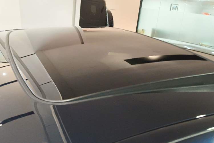 Used BMW X6 2023 xDrive40i Luxury Model with M Sport Package
