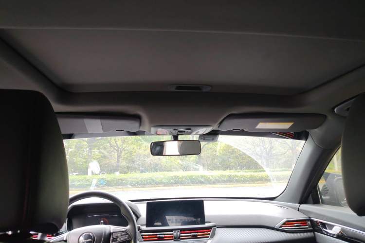 Used Dongfeng Aeolus Yixuan 2020 230T Automatic Advanced Edition Headliner