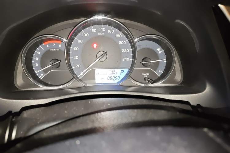 Used Toyota Corolla 2017 Revised Version 1.2T S-CVT GL Odometer Close Up