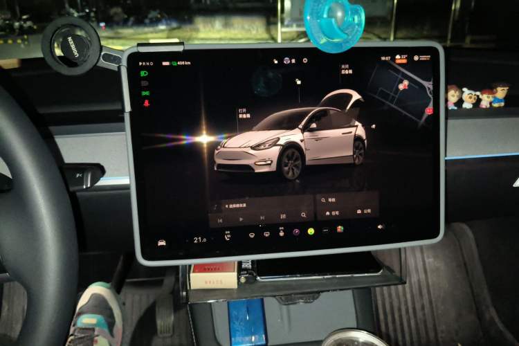 Used Tesla Model Y 2024 Long-Range All-Wheel-Drive Version
