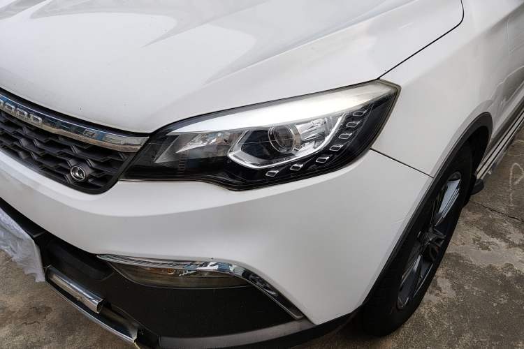 Used Leopaard CS10 2015 2.0T Manual Fashion Edition Left Front Headlight