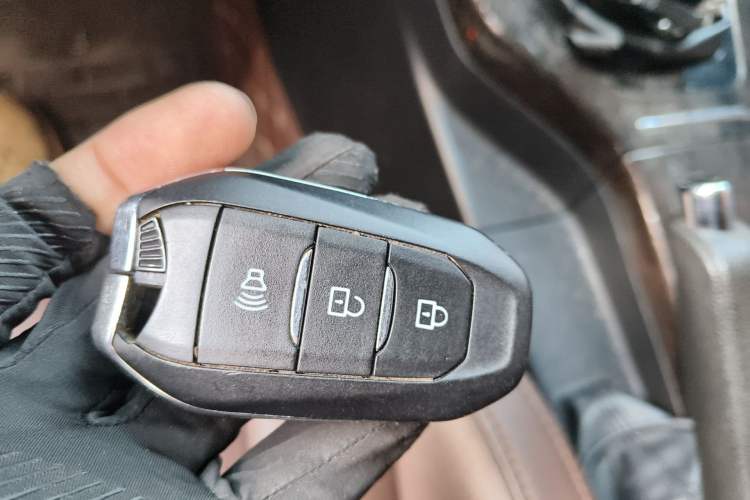 Used Lifan Auto Xuanlang 2017 1.8L Manual Comfort Model Vehicle Key