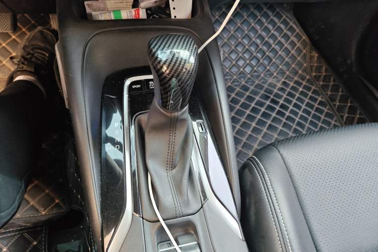 Used Toyota Levin 2023 2.0L Leading Edition
